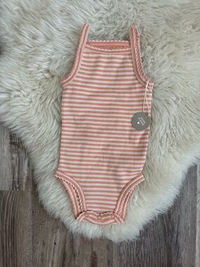 Soor ploom gumdrop onesie